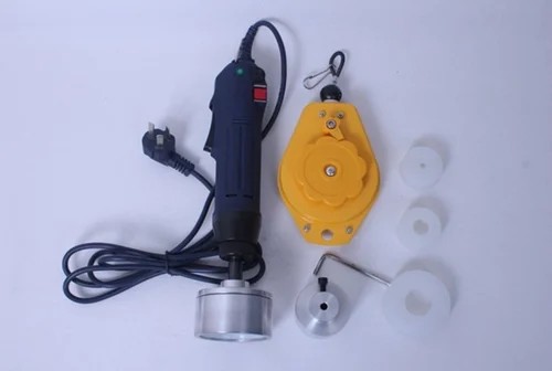 Portable Screwing 20mm to 50mm Bottle Capping Machine